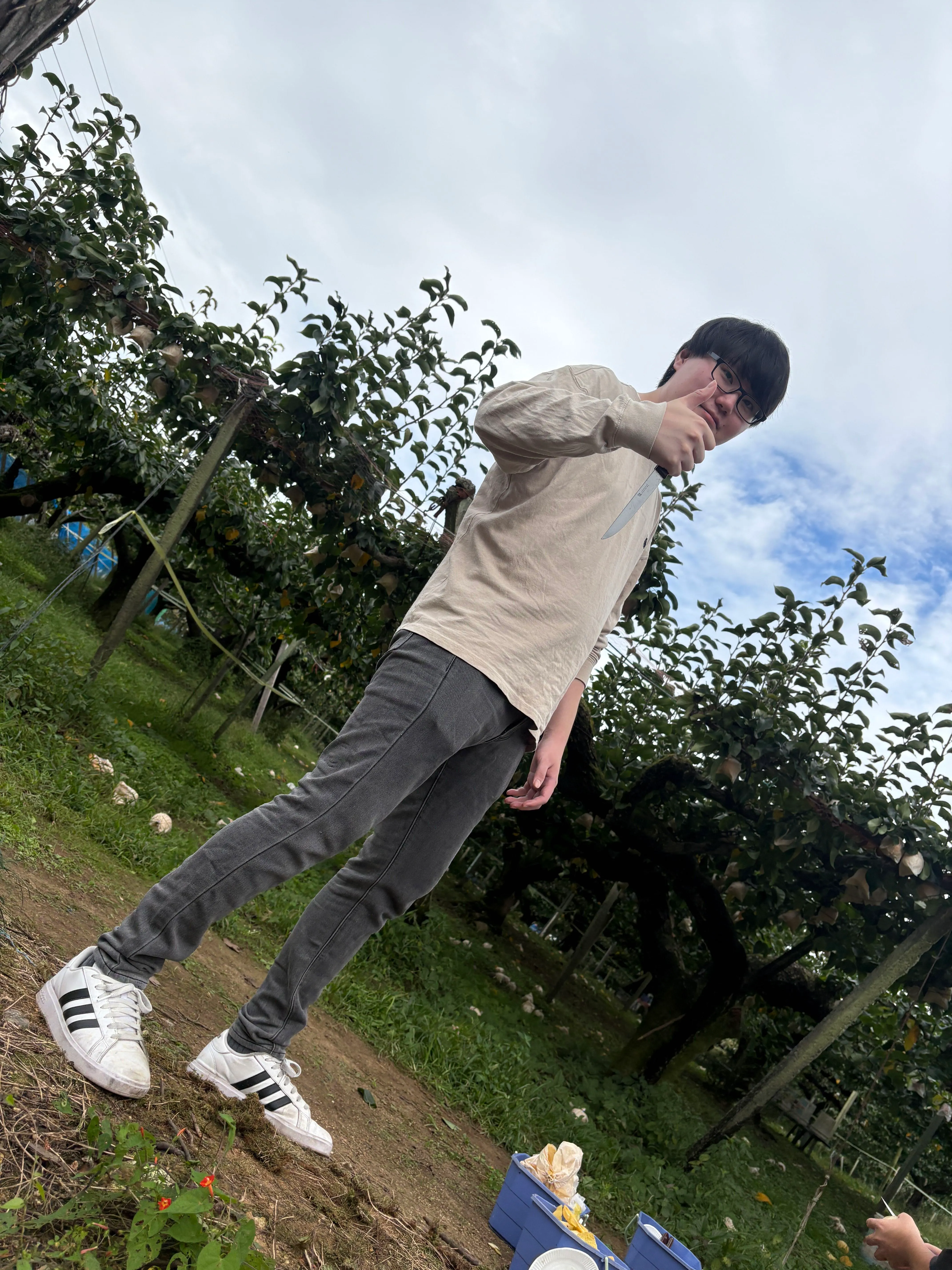 IMG_7729.jpg (2.6 MB)